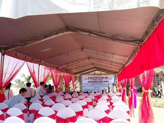 nha bat khong gian lam dong